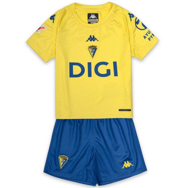 Minikit infantil Cádiz CF 2026/27 Kappa con camiseta amarilla y pantalón azul